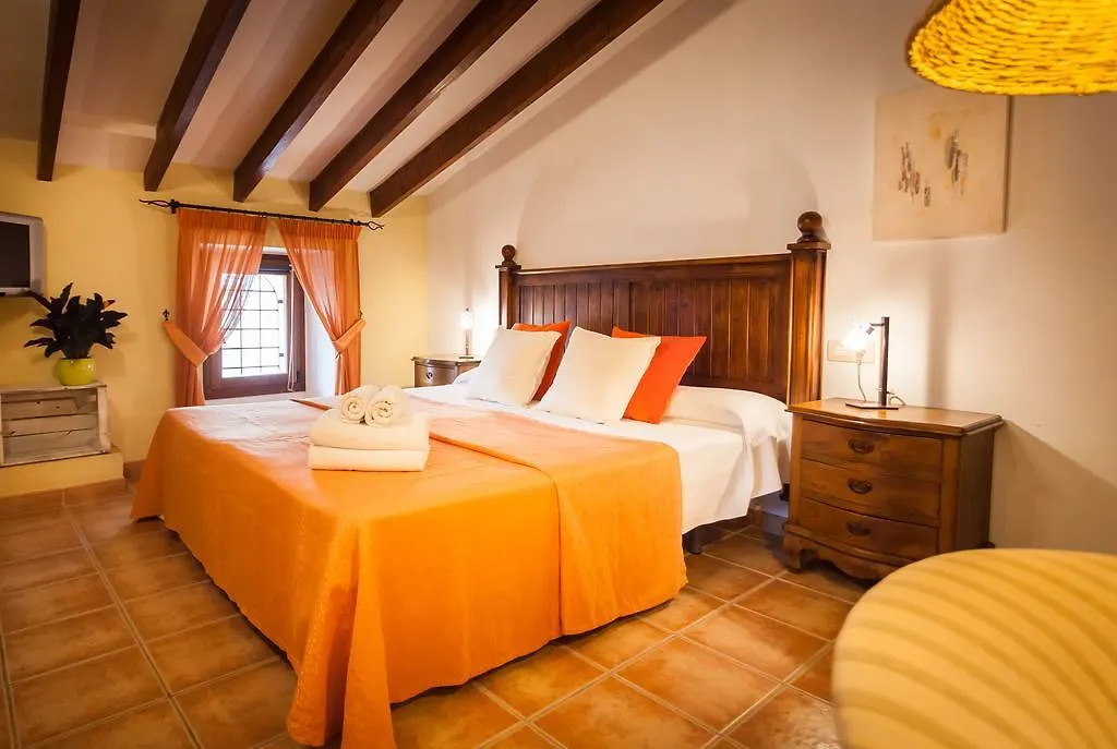 Petit Hotel Alaro